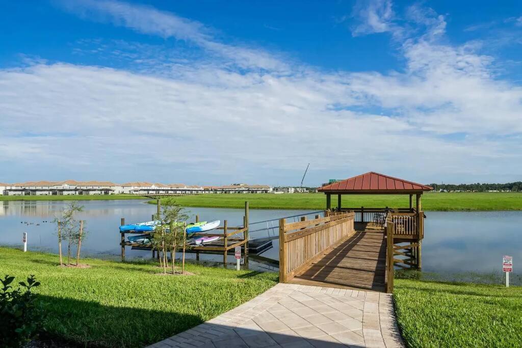 Newly Listed Townhouse Storey Lake, Free Waterpark Kissimmee Extérieur photo