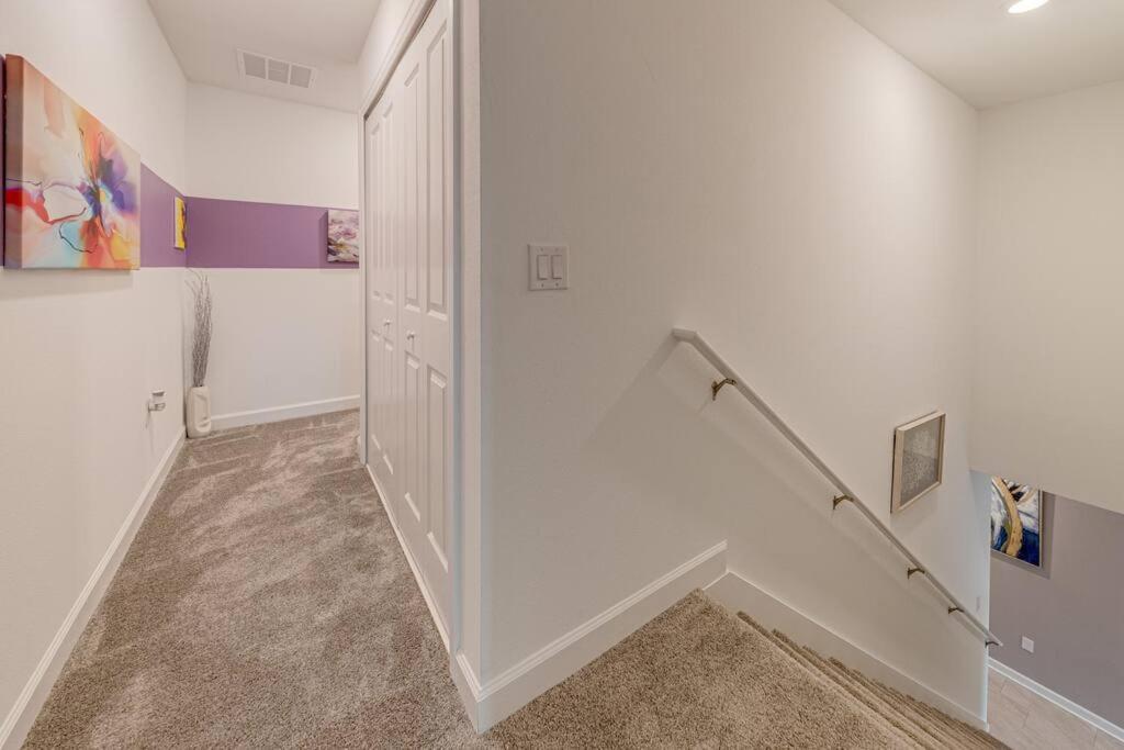 Newly Listed Townhouse Storey Lake, Free Waterpark Kissimmee Extérieur photo